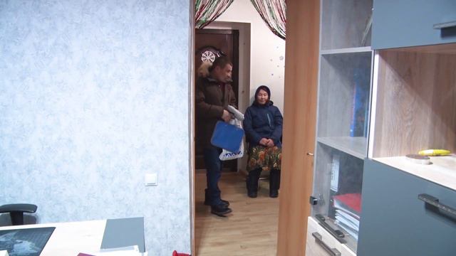 Удержаться на плаву и помочь землякам с трудоустройством. смотреть онлайн