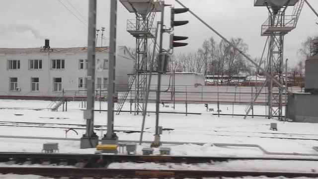 Экспонаты бывшего музея ЖД техники на Рижском вокзале около станции МЦК Коптево. 25.12.2022 смотреть онлайн