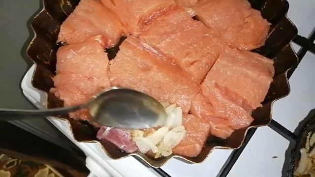 Кета под майонезом и сыром в духовке. Проще этого не бывает! смотреть онлайн