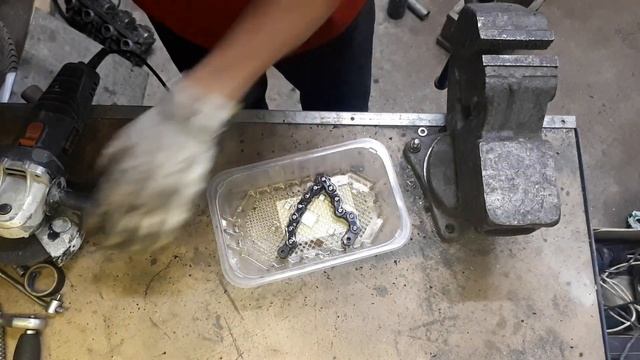 Браслет из мотоциклетной цепи своими руками смотреть онлайн