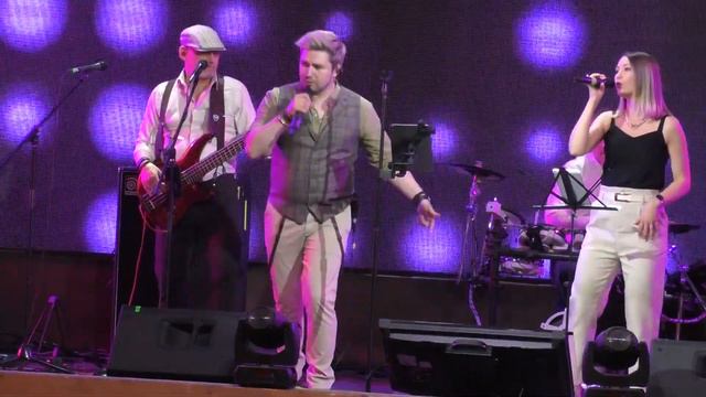 Улыбайся =Калейдоскоп-FM смотреть онлайн