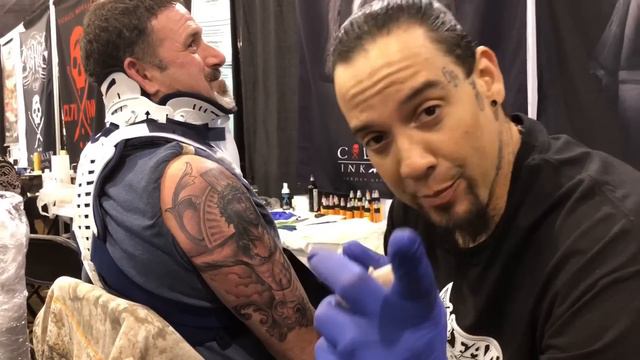 WOW 15,000 people on Saturday Philadelphia tattoo Expo смотреть онлайн