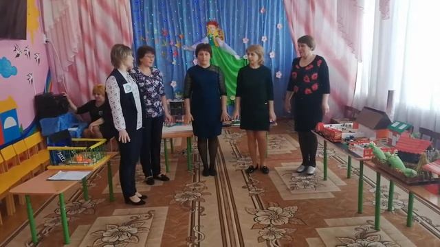 Мастер - класс с педагогами по теме "Использование инновационной технологии макетирования в ДОУ". смотреть онлайн