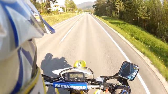 Suzuki DRZ 400 acceleration 50-150 km/h смотреть онлайн