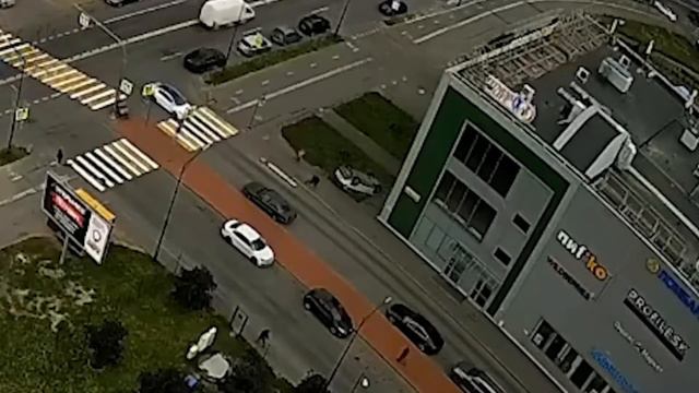 Под Питером очень умная женщина показала чудеса парковки автомобиля 🤣🤣🤣👍 смотреть онлайн