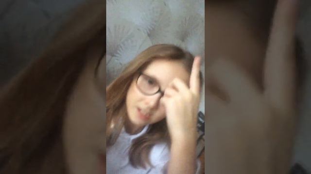 Такая ностальгия хлынула( прошло 3 года, а я всё ещё помню этот тренд смотреть онлайн