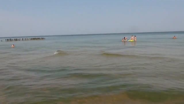 маленькие волны море смотреть онлайн