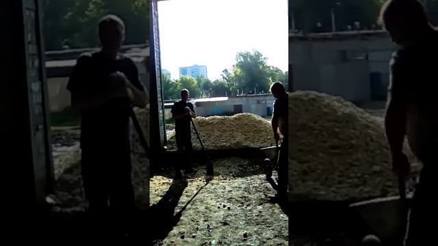Разравнивание щебня под уровень смотреть онлайн