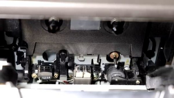 Скорость у Technics RS-BX701