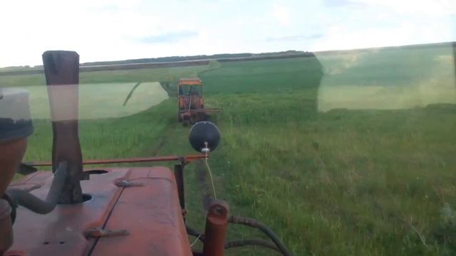 Переезд на другое поле ДТ 75 смотреть онлайн