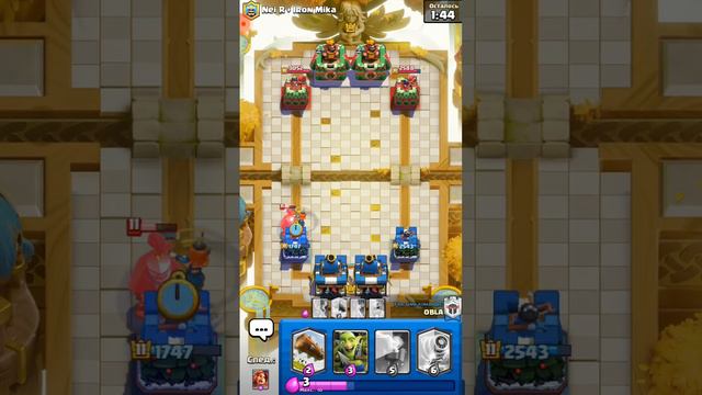 играем с другом клеш рояль😊😁 смотреть онлайн