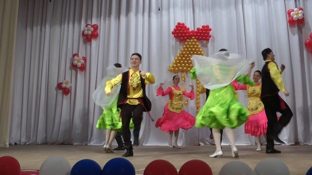 ТАТАРСКИЙ ТАНЕЦ.ТЕАТР ТАНЦА "ЦАРМИС".ИЗУМИТЕЛЬНО! Ф.В.ГИНЗБУРГ, ВИРТУАЛЬНЫЙ МУЗЕЙ КУЛЬТУРЫ МАРИЙ Э смотреть онлайн