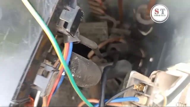 F1 ERROR CARRIER &Midea INVERTER SPLIT AC? смотреть онлайн