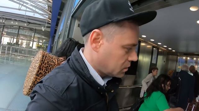 Лондон. Метро Лондона. Как доехать из аэропорта в центр Лондона смотреть онлайн