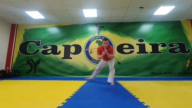 Sequência de capoeira #15 com Flash, Axé Capoeira смотреть онлайн