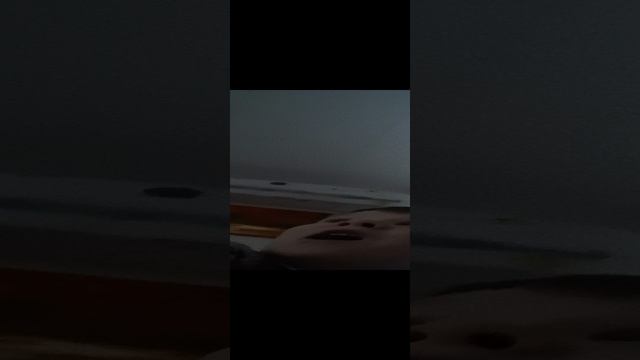 лежу на кровати смотреть онлайн