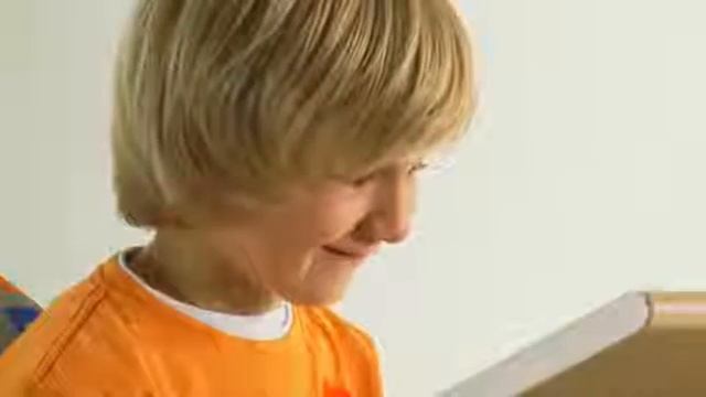 Moll регулируемая по наклону столешница смотреть онлайн