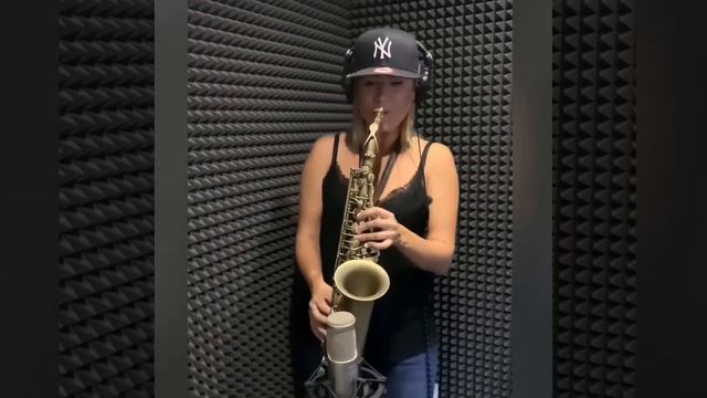 Mr.Credo -Медляк саксофон (cover LADYNSAX) смотреть онлайн