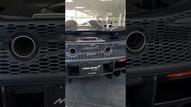 McLaren Elva смотреть онлайн