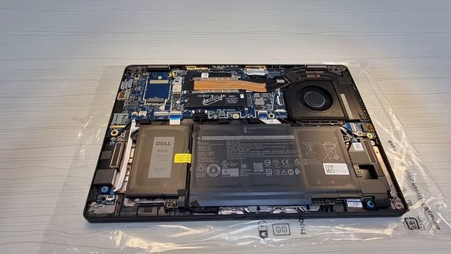 Dell Latitude 7420 Unboxing & Review смотреть онлайн