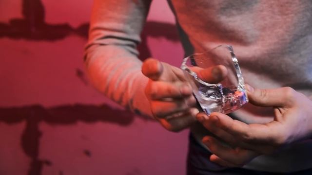 Мощная DIY лазерная пушка своими руками! [бластер] Эксперименты с лазером 100 Вт. смотреть онлайн