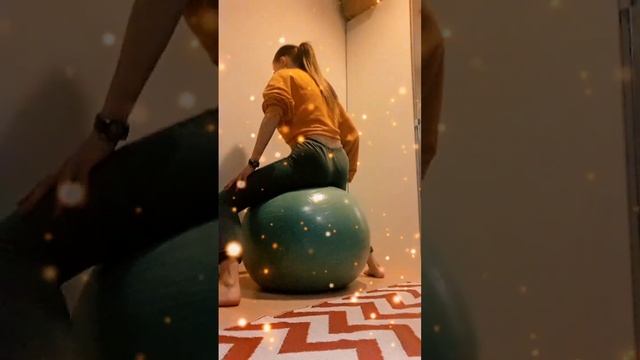 Ягодицы на фитболе ? будут гореть, без напряжения суставов смотреть онлайн