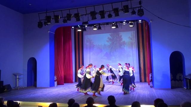 Образцовый ансамбль танца "Грация" - Хоровод Брянской области "Заплетися плетень" смотреть онлайн