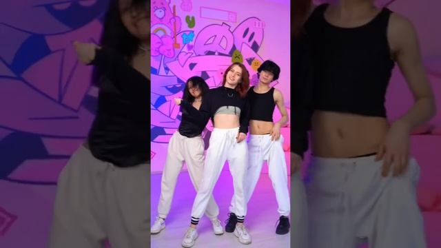 Танец Катрин, Саши и Рена под песню Monster High - «Fright Song»? | Yummy Dance Studio смотреть онлайн