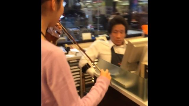 【初心者歓迎】大人のためのバイオリン体験レッスン／島村楽器川崎ルフロン店音楽教室 五十川聡＆ピアノインストラクター林亜友美 смотреть онлайн
