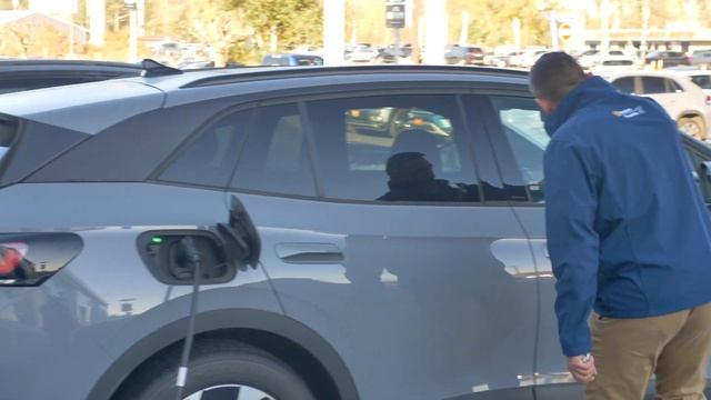 NEW ID.4 CHARGING l How to Charge your ID.4 Correctly смотреть онлайн