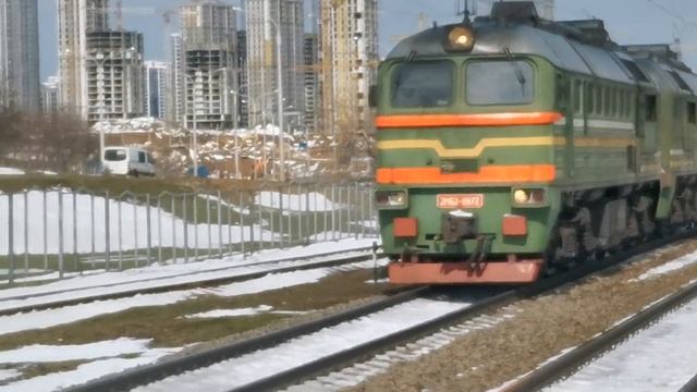 Тепловоз 2м62-0972 на ст. Лошица / 2м62-0972 on the Losyca station смотреть онлайн