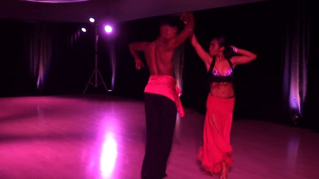 Paso-doble Dance Video - Enerchi #Turniton Dance Experience - Aden & Zulfa смотреть онлайн