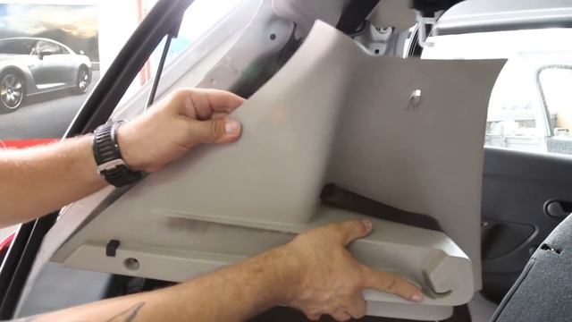 Dacia Sandero Rear View Cam Installation смотреть онлайн