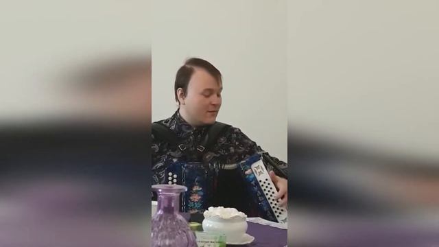 Переливы настоящей русской тульской гармони. Играет Павел Сивков. Концерт 1 апреля 2021 года смотреть онлайн