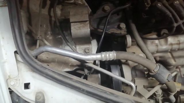 Посторонний шум при работе двигателя на рено логан- 1 1,4 2008г. смотреть онлайн