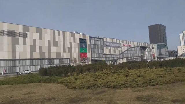 Авто и ЖД вокзал Познань смотреть онлайн