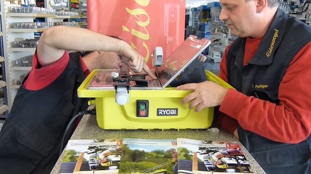 Vorstellung: Ryobi Fliesenschneider WS721S смотреть онлайн
