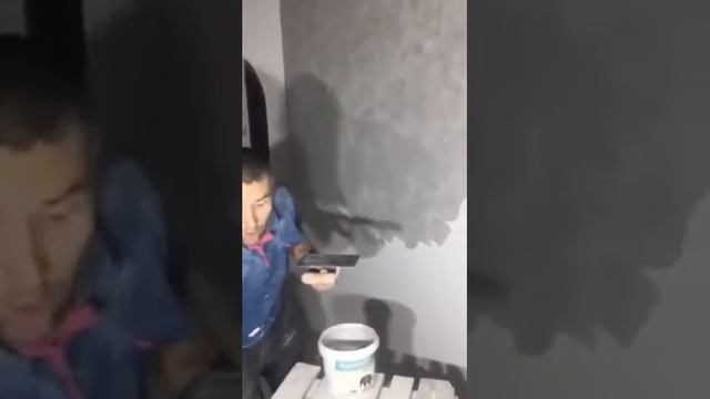Криворукий штукатур наносит венецианки Di Perla (жемчужина) смотреть онлайн