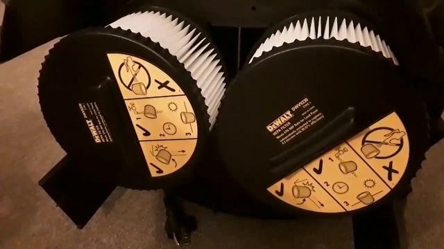 Unboxing Dewalt DWV012 10 gallon Dust extractor vacuum смотреть онлайн
