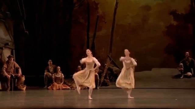 GISELLE - Pas Paysant Duet (Yasmine Naghdi & Francesca Hayward - Royal Ballet) смотреть онлайн