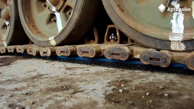 Тестовая лаборатория Танк на резиновой плитке смотреть онлайн