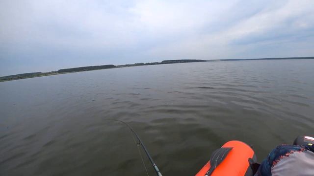 Ловля окуня в июле на раттлины и Imakatsu Shad IS-100 смотреть онлайн