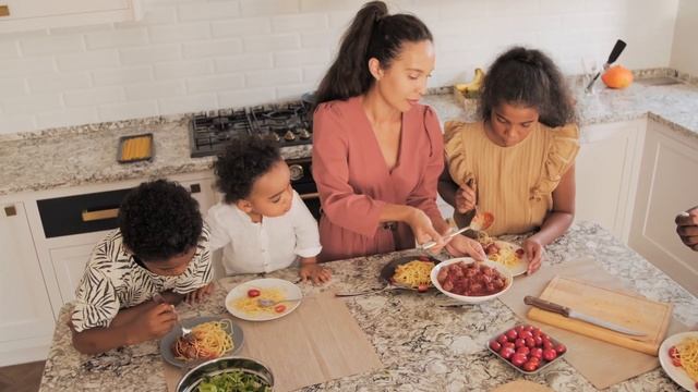 КАК ИСПОЛЬЗОВАТЬ СКОРЛУПУ ГРЕЦКОГО ОРЕХА ДЛЯ ЗДОРОВЬЯ И КРАСОТЫ? смотреть онлайн