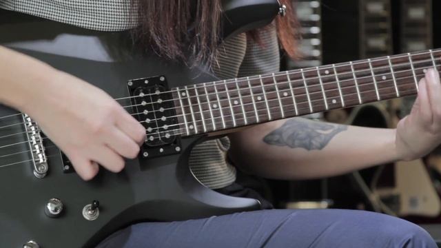 Schecter Guitar Research: Camila Milla - "Book" (Chon Cover) en Casa Amarilla Custom Shop смотреть онлайн