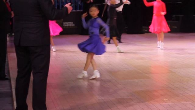 U.K Blackpool Dance Festival l 4/15/2023｜CHA CHA Solo |HONEY |HONEY ACADEMY смотреть онлайн