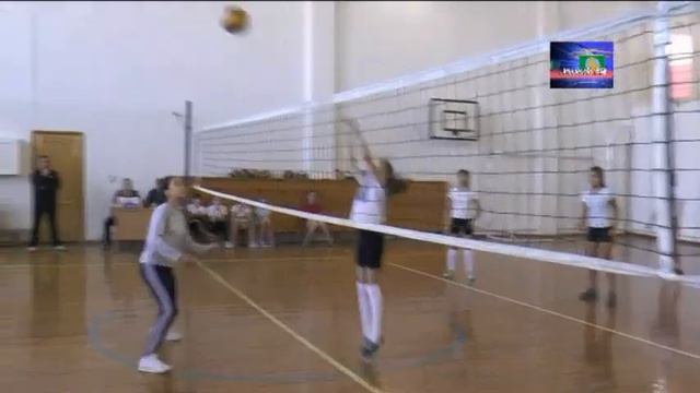Пионербол смотреть онлайн