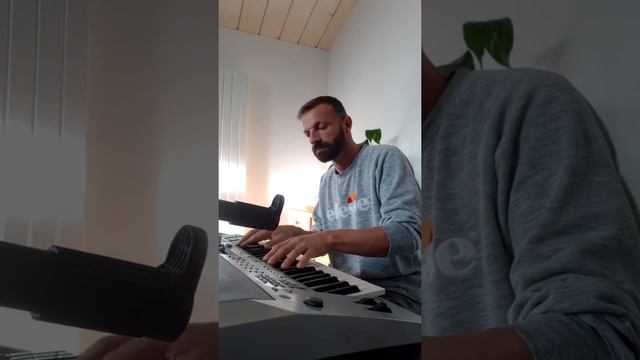 Yamaha PSR-S910... Millésime смотреть онлайн