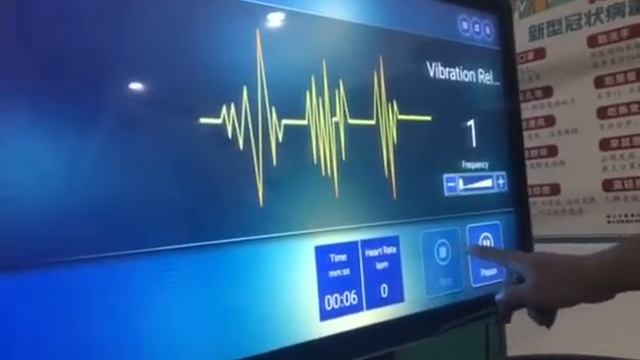 Беговая дорожка , механическая, профессиональная, с монитором. UG-M 005 смотреть онлайн