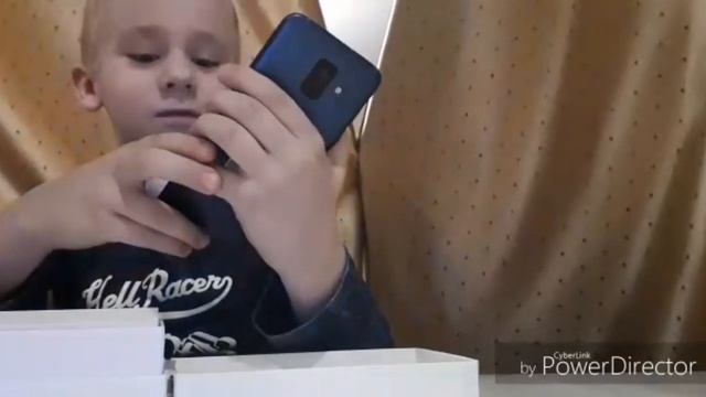 Еду за новым телефоном в день рожденья!Оно сегодня!!! смотреть онлайн