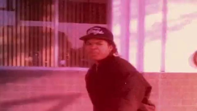 Голос Улиц ( N.W.A.) 2015 смотреть онлайн